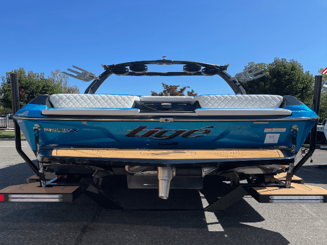 NEW 2024 TIGE 22 RZX w/ Thruster REBATES!