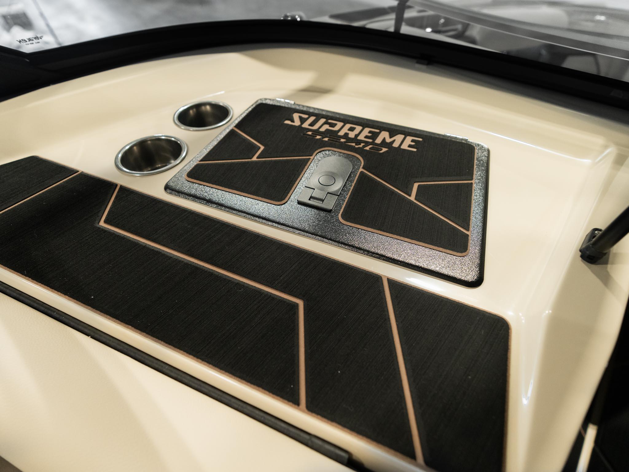 2025 Supreme S240 – Tan