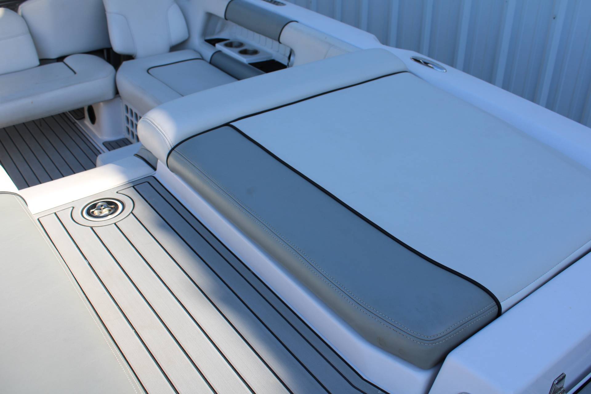 2007 Nautique 236