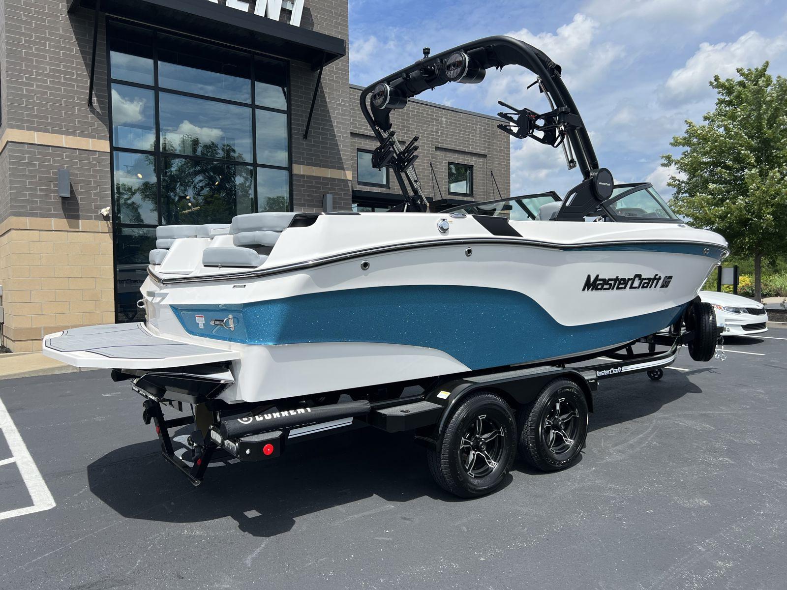 2024 MasterCraft XT23