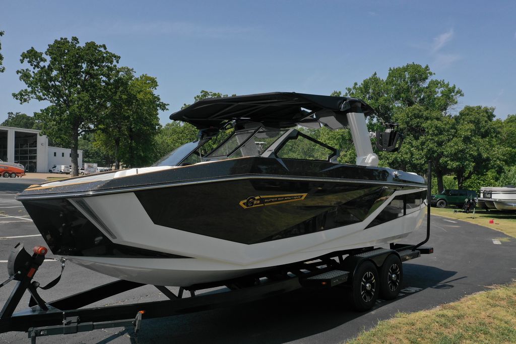 2025 Nautique Super Air Nautique G23