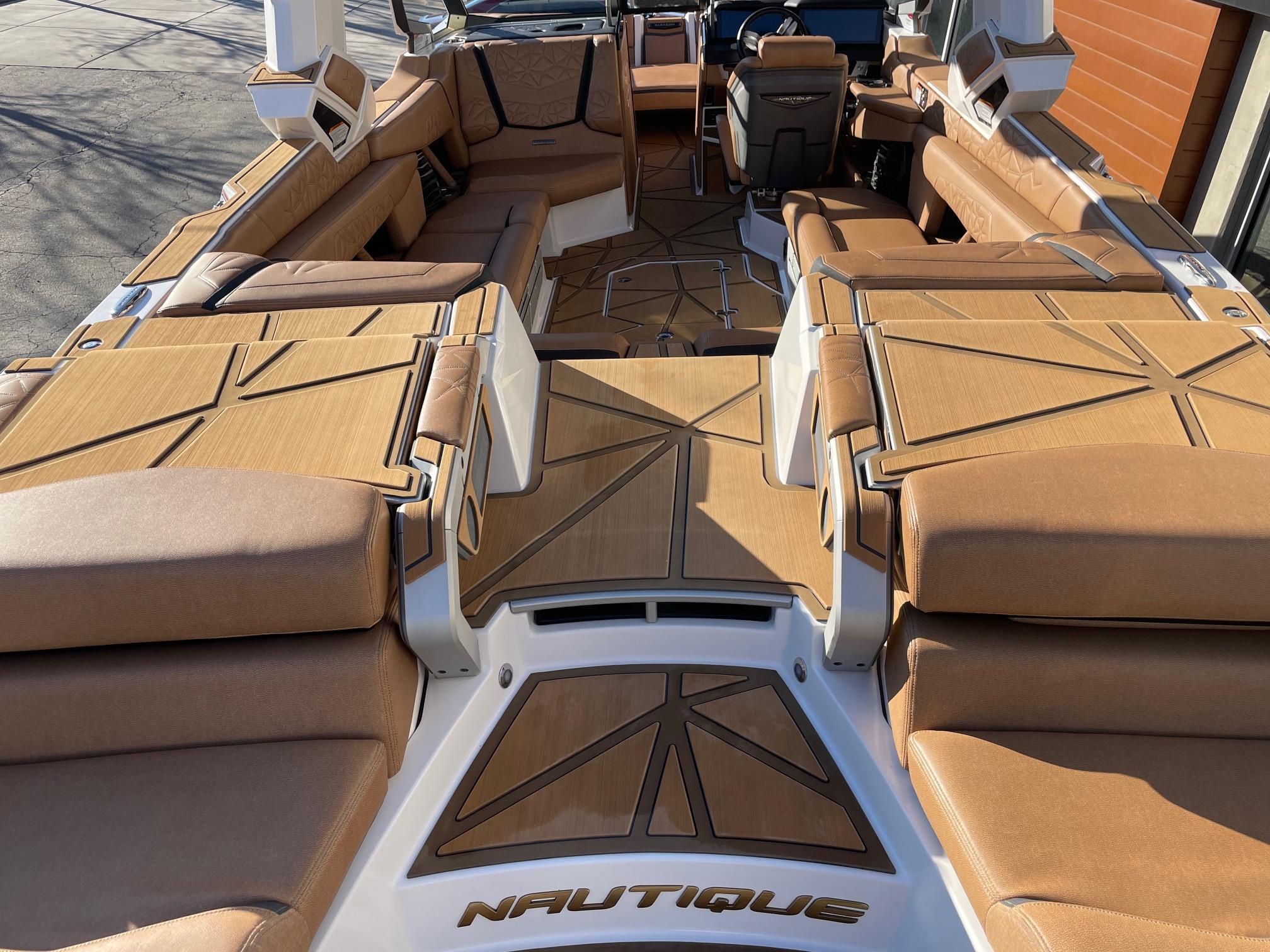2024 NAUTIQUE G25 PARAGON