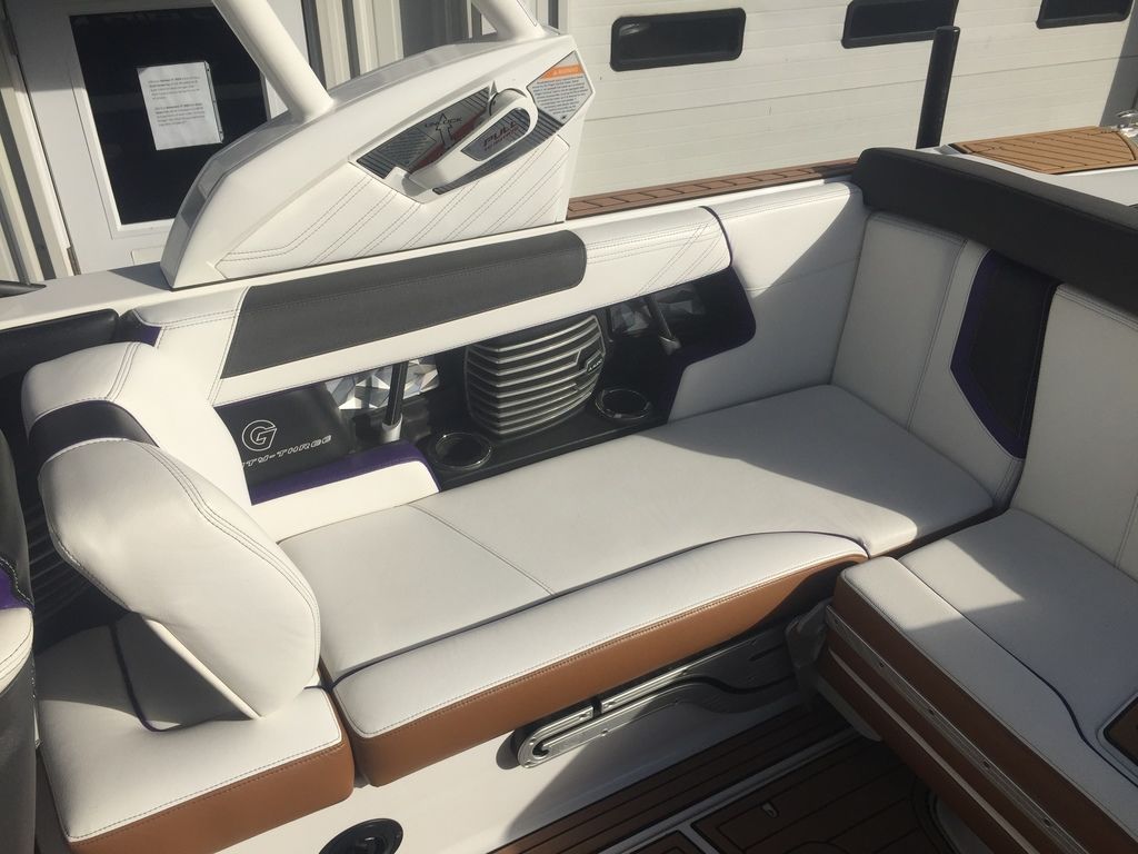 2016 Nautique Super Air Nautique G23