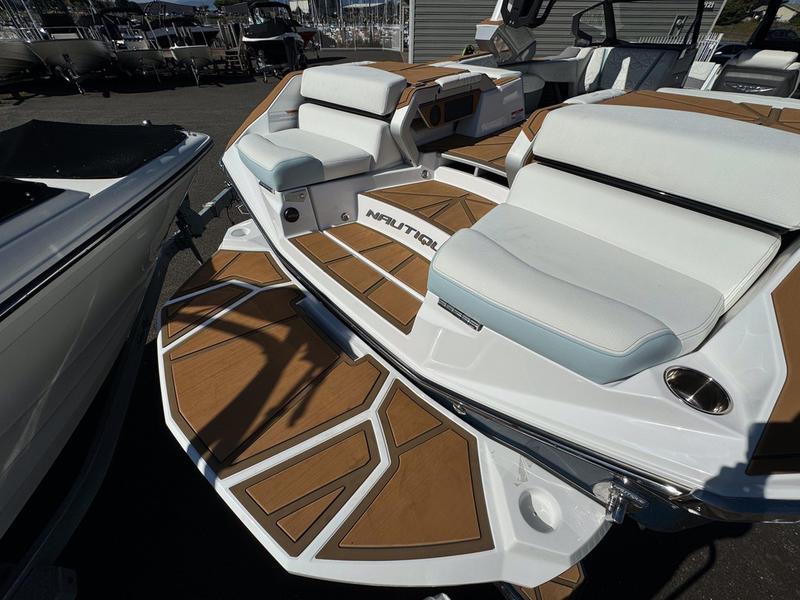 2024 Nautique G23 Paragon