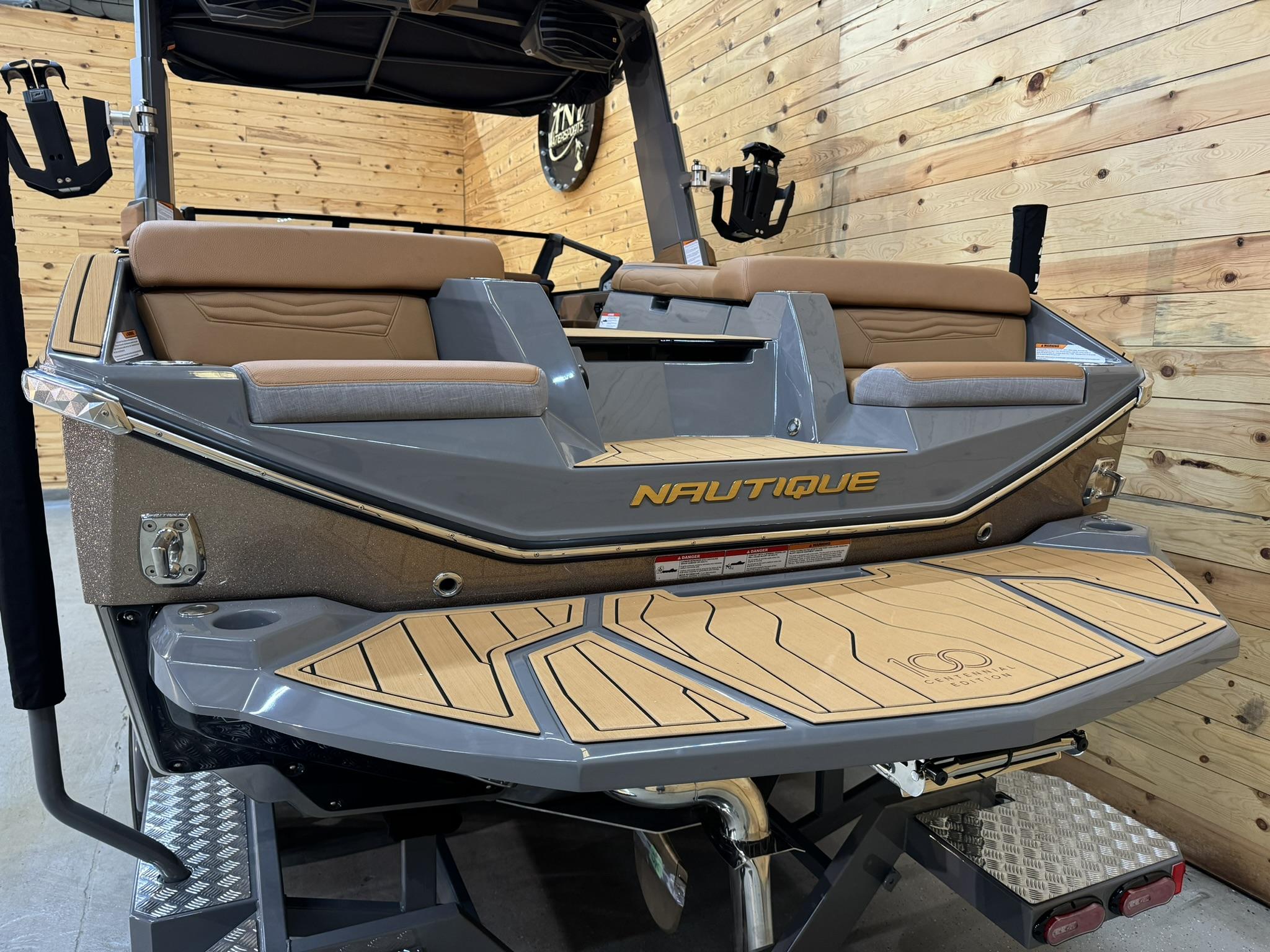 2025 Nautique G23 Icon