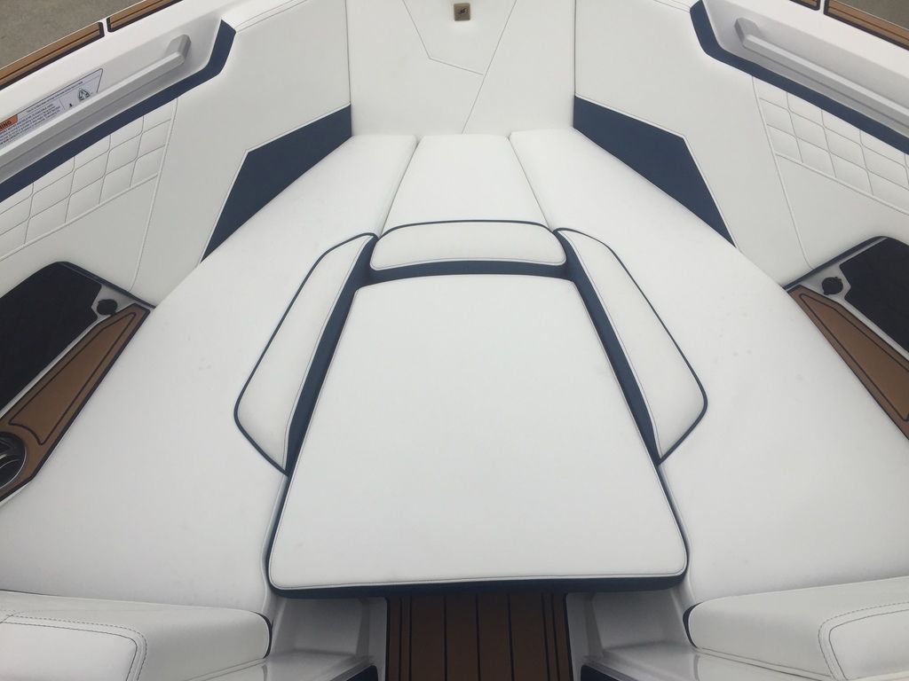 2025 Nautique Super Air Nautique S21
