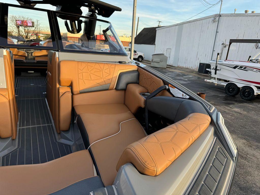2020 Nautique G23 Paragon