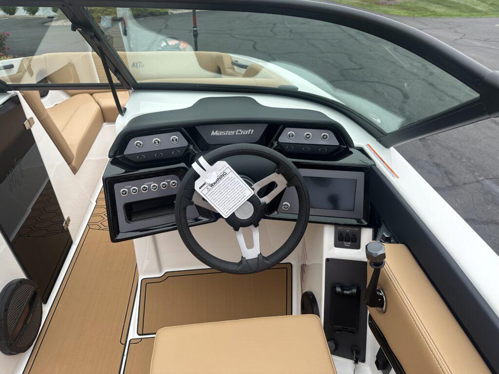 2025 MasterCraft NXT22