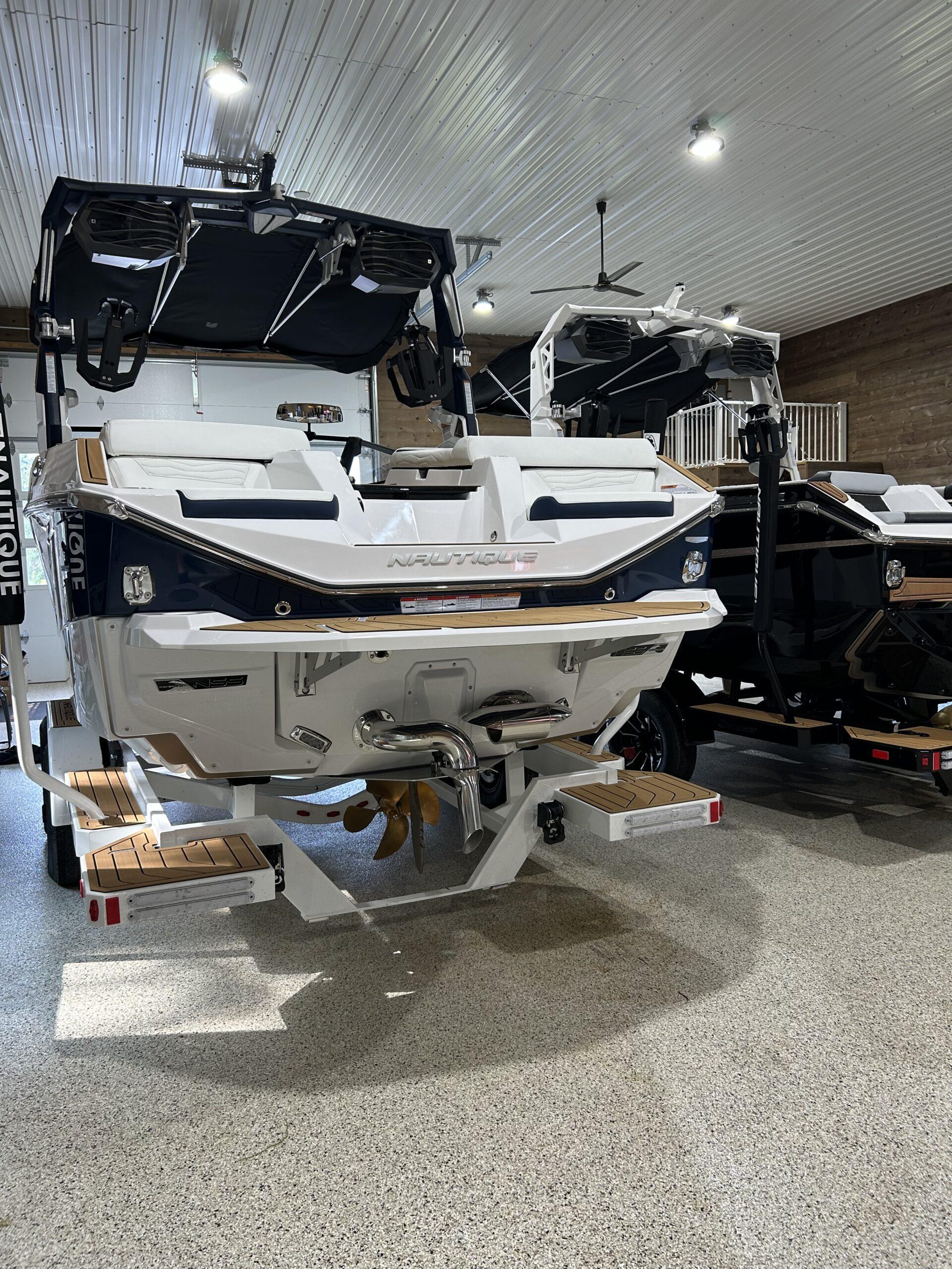 2025 Super Air Nautique G23