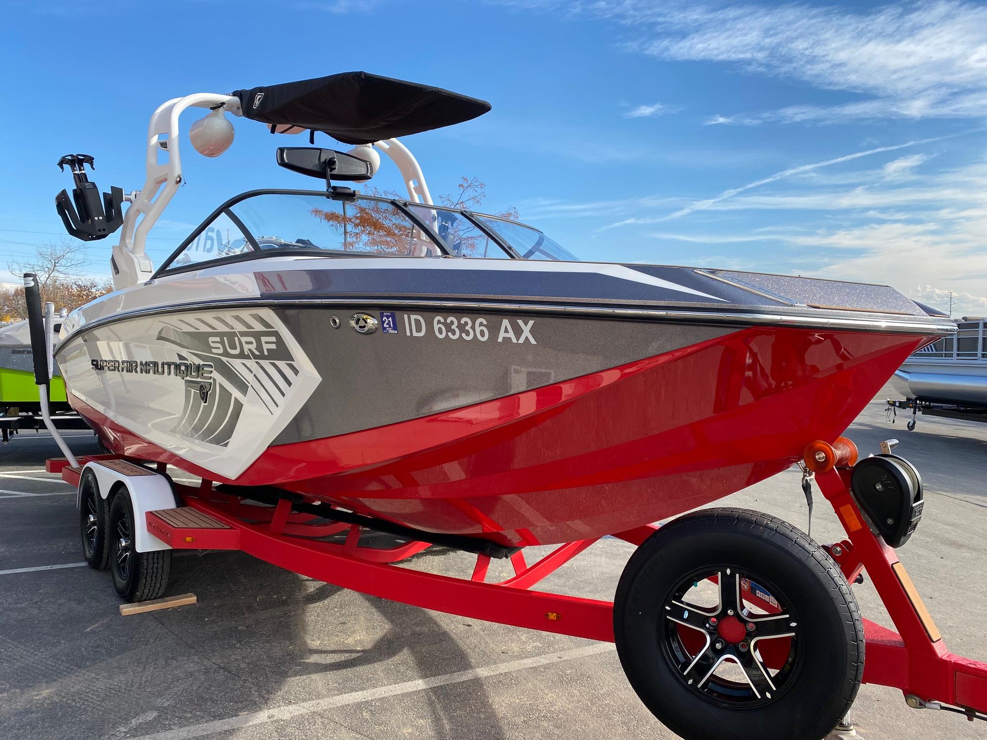 2018 Nautique G23