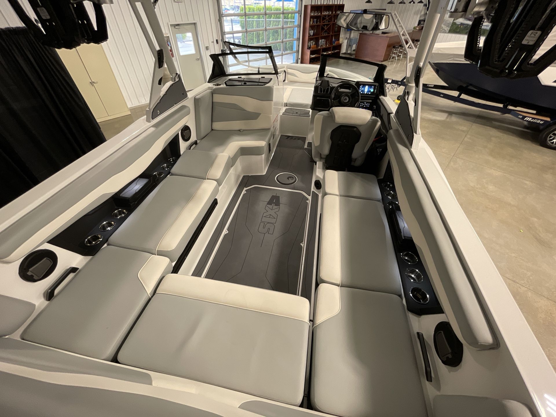 2024 Axis T235