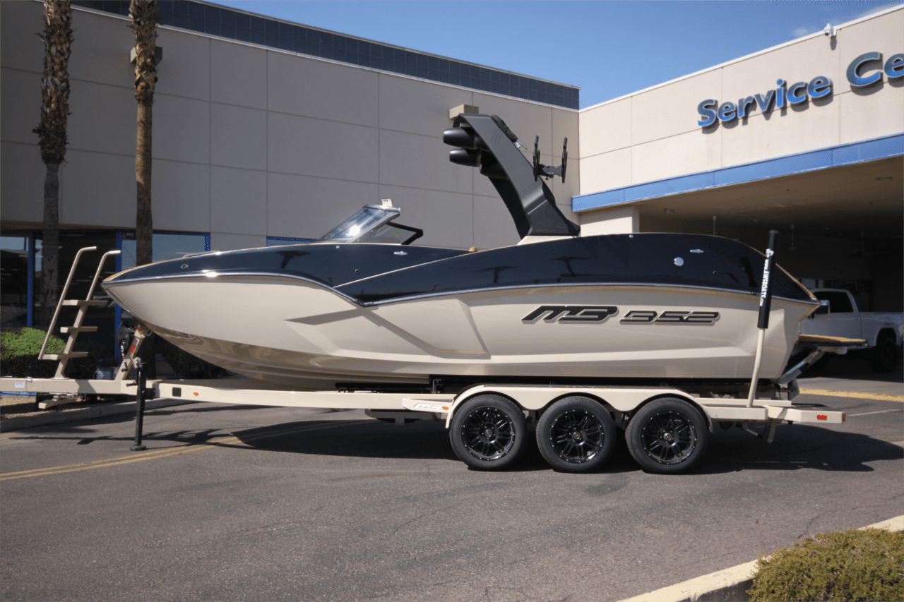 2025 MB Sports B52 25 Alpha &#8211; 575 Supercharged Indamr Raptor Powered!