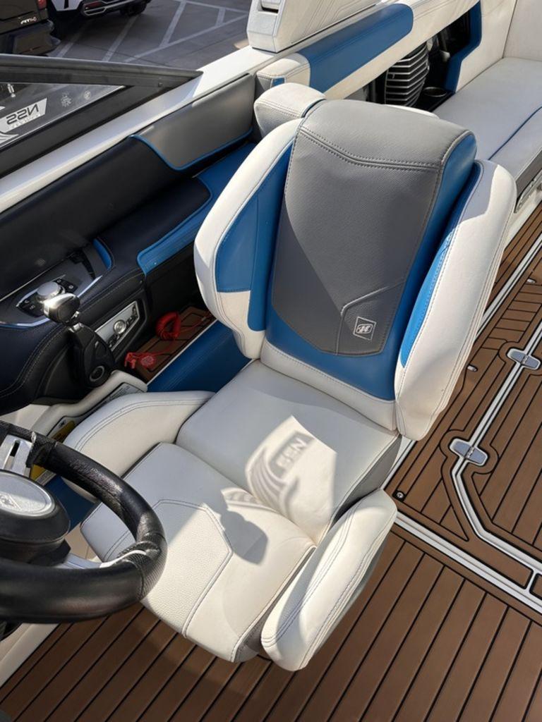 2018 nautique G25