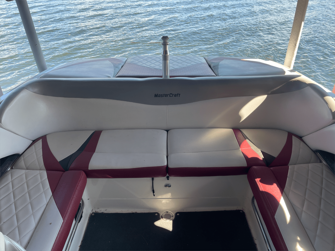 2009 MasterCraft X2