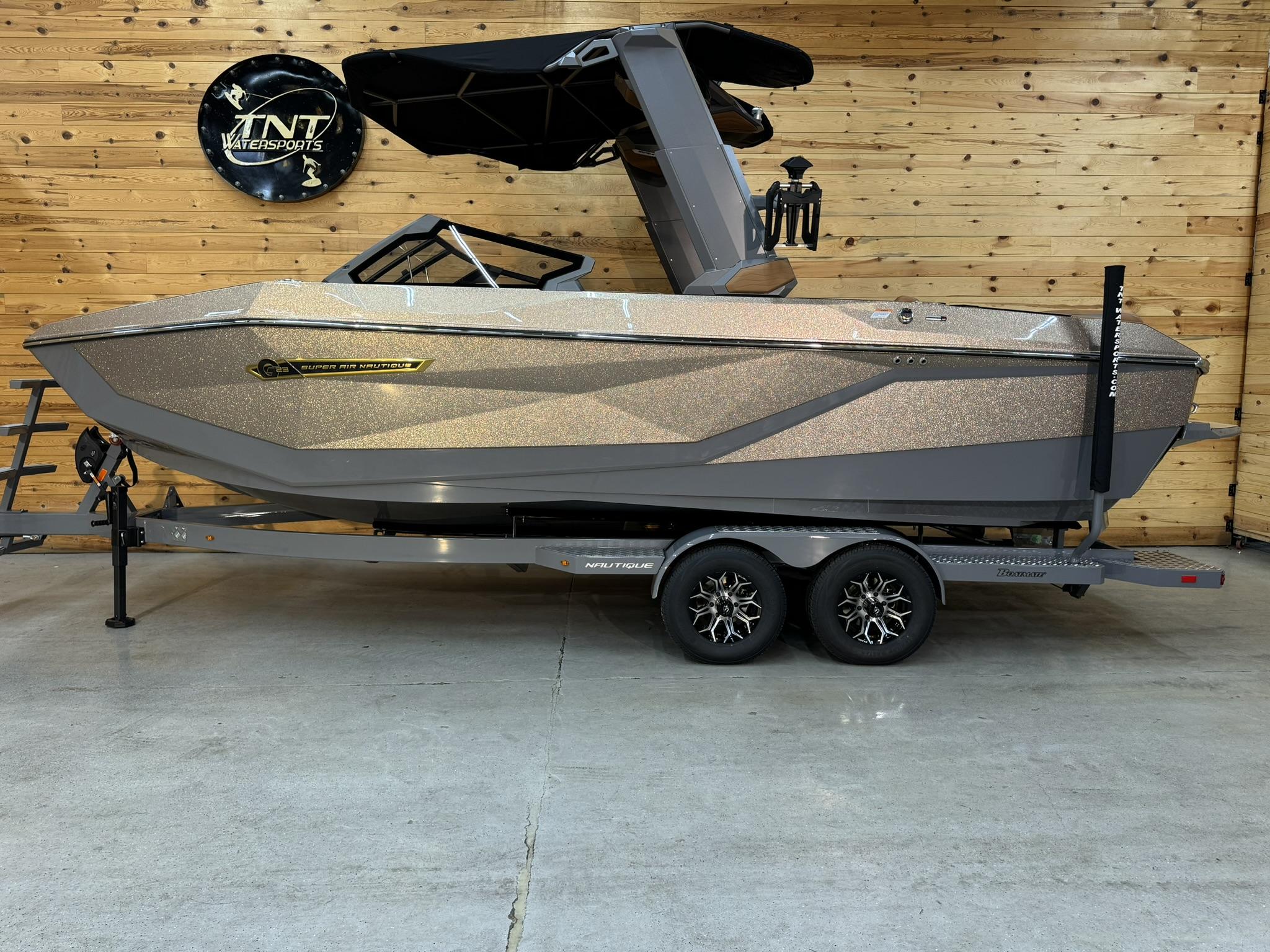 2025 Nautique G23 Icon