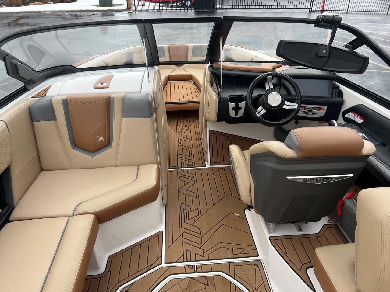 2019 Nautique G25