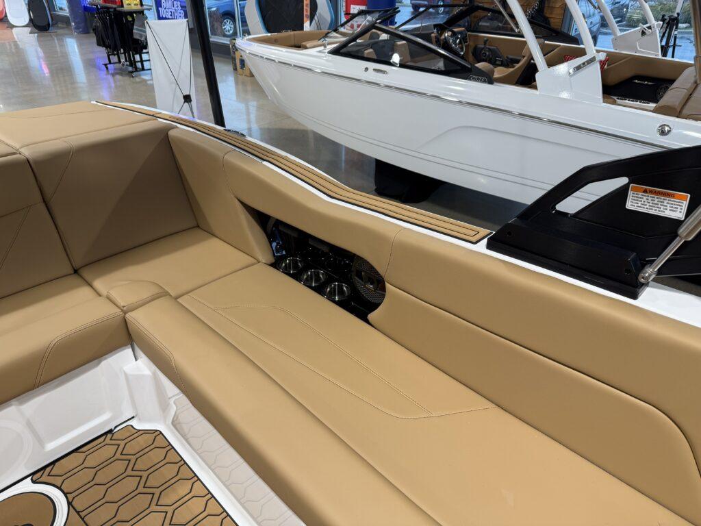 2025 MasterCraft NXT24
