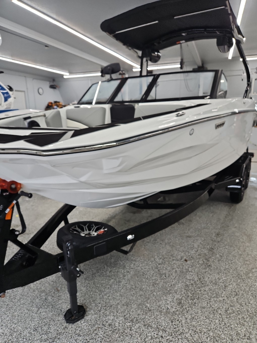 boat.Title