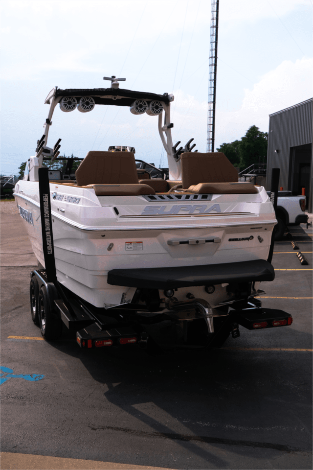 2022 SE -550 – 74hrs 1 OWNER SURF PKG TRAILER INCLUDED