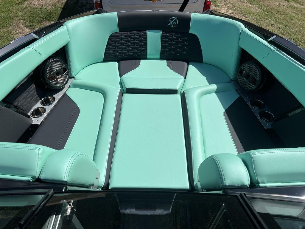 2024 MasterCraft X24