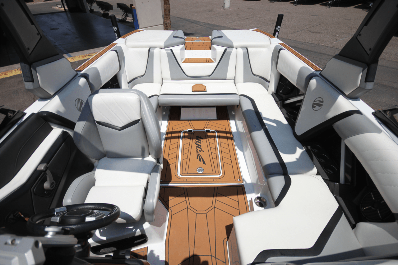 2020 Tige RZX3 -Wakeboard &amp; wakesurf