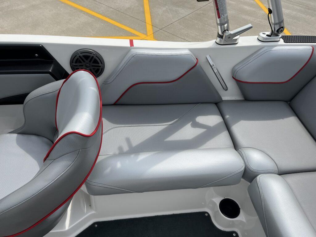 2016 MasterCraft NXT20
