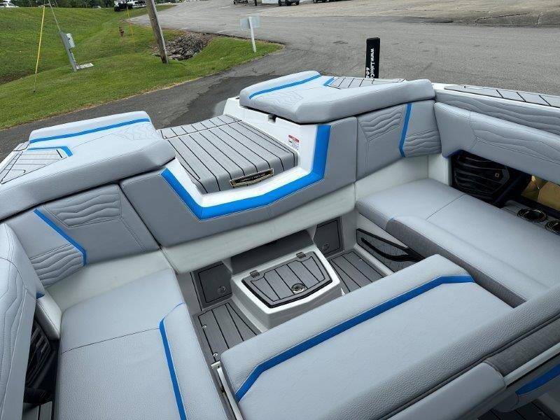 2025 Nautique G25