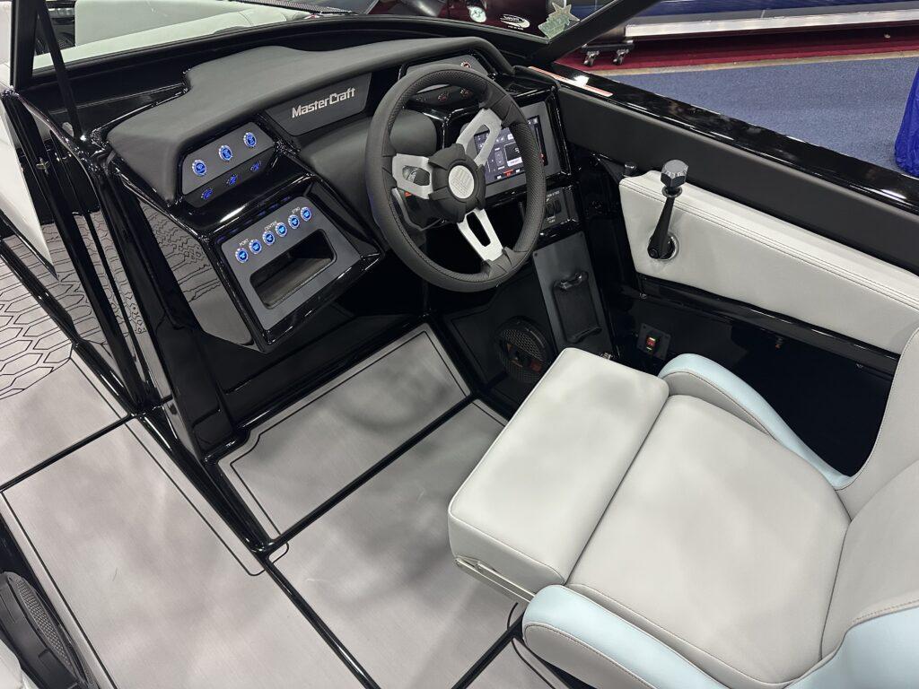 2025 MasterCraft NXT23