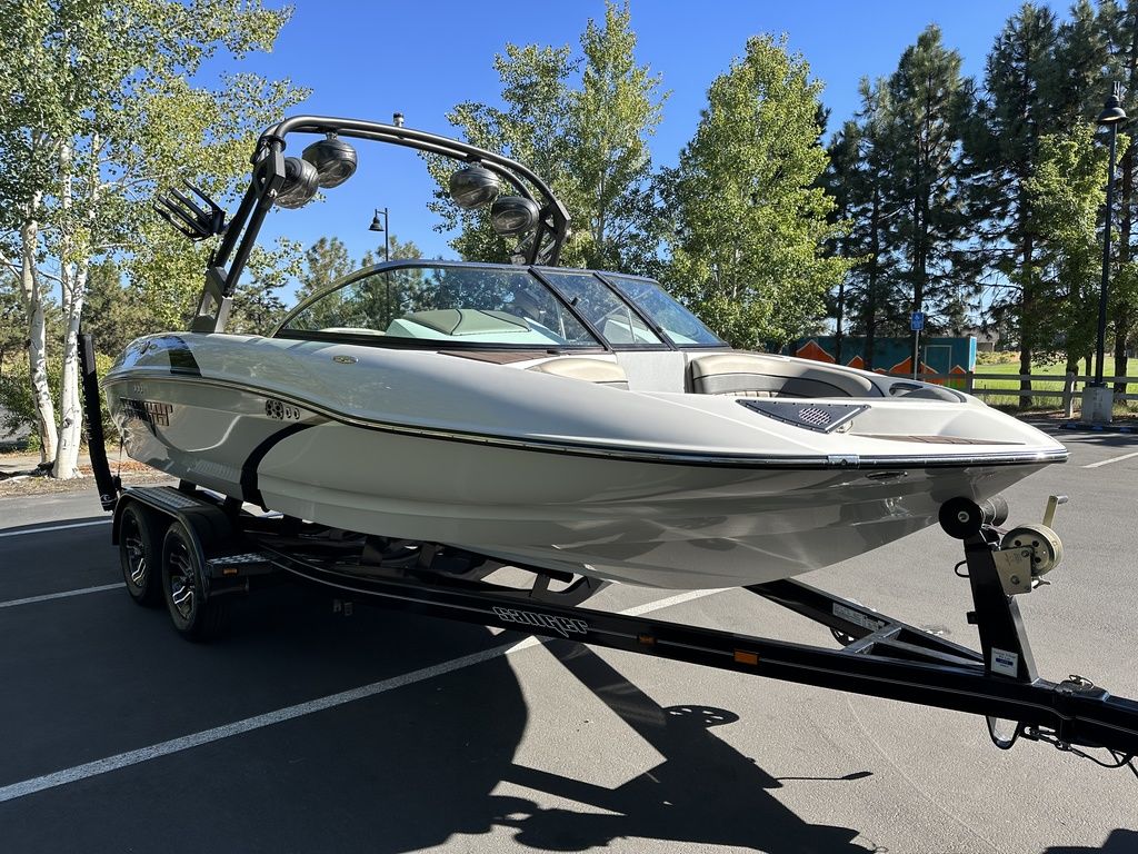 2019 Sanger Boats 212 SL
