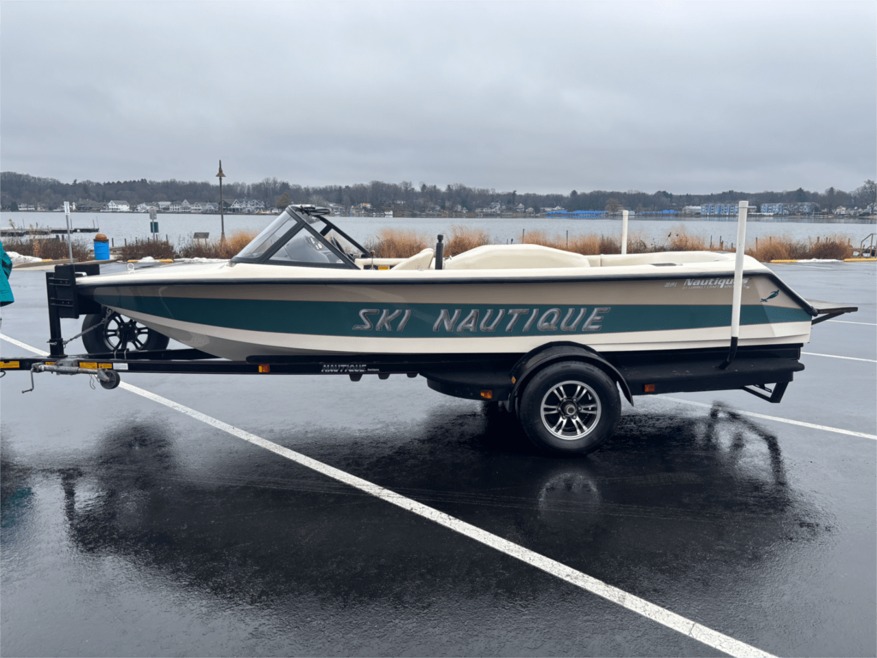 1995 Ski Nautique