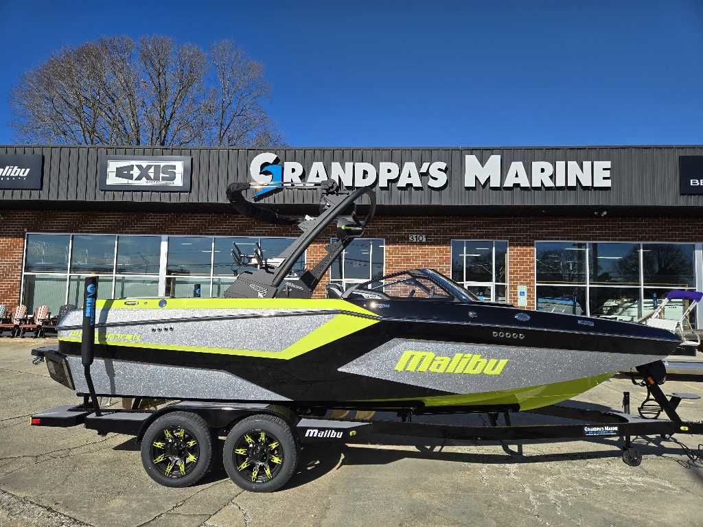 2025 Malibu Boats Wakesetter 22 MXZ
