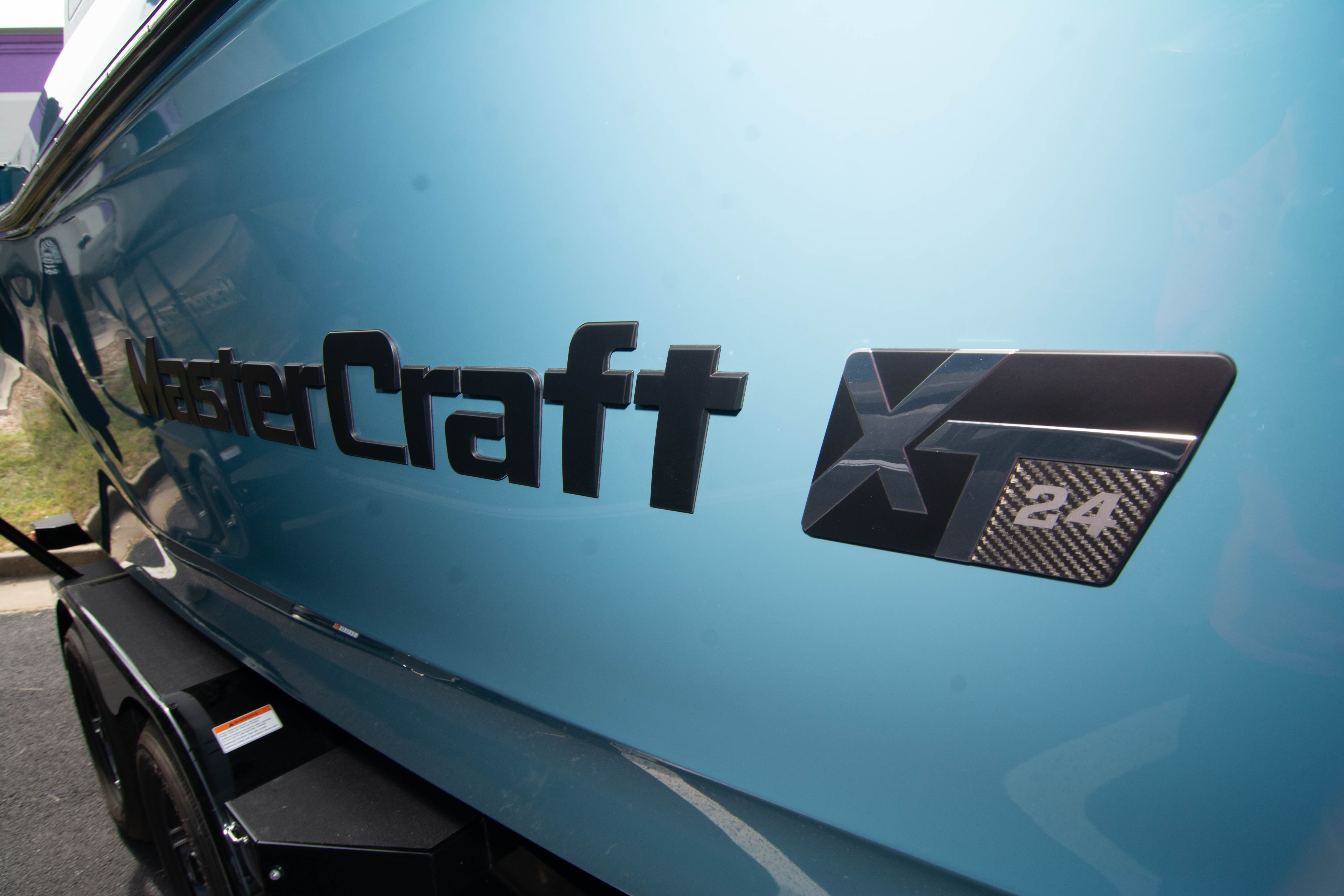 2025 Mastercraft XT24
