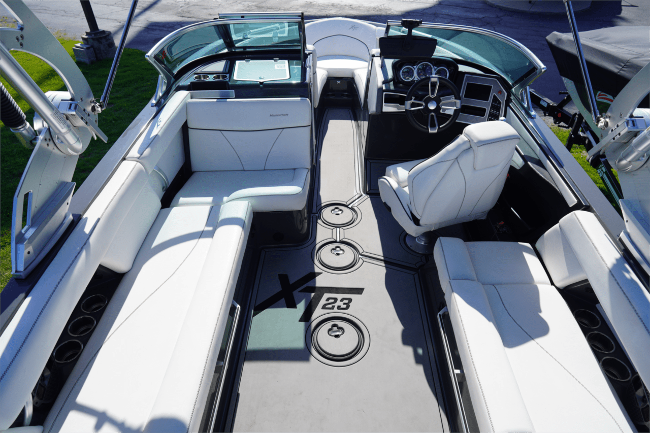 2019 Mastercraft XT23