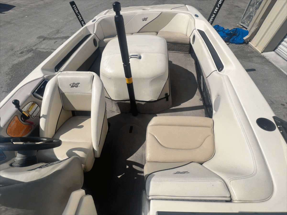 2001 Correct Craft Sport Nautique