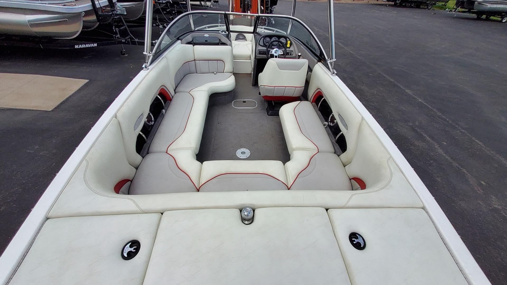 2004 Malibu Wakesetter LSV