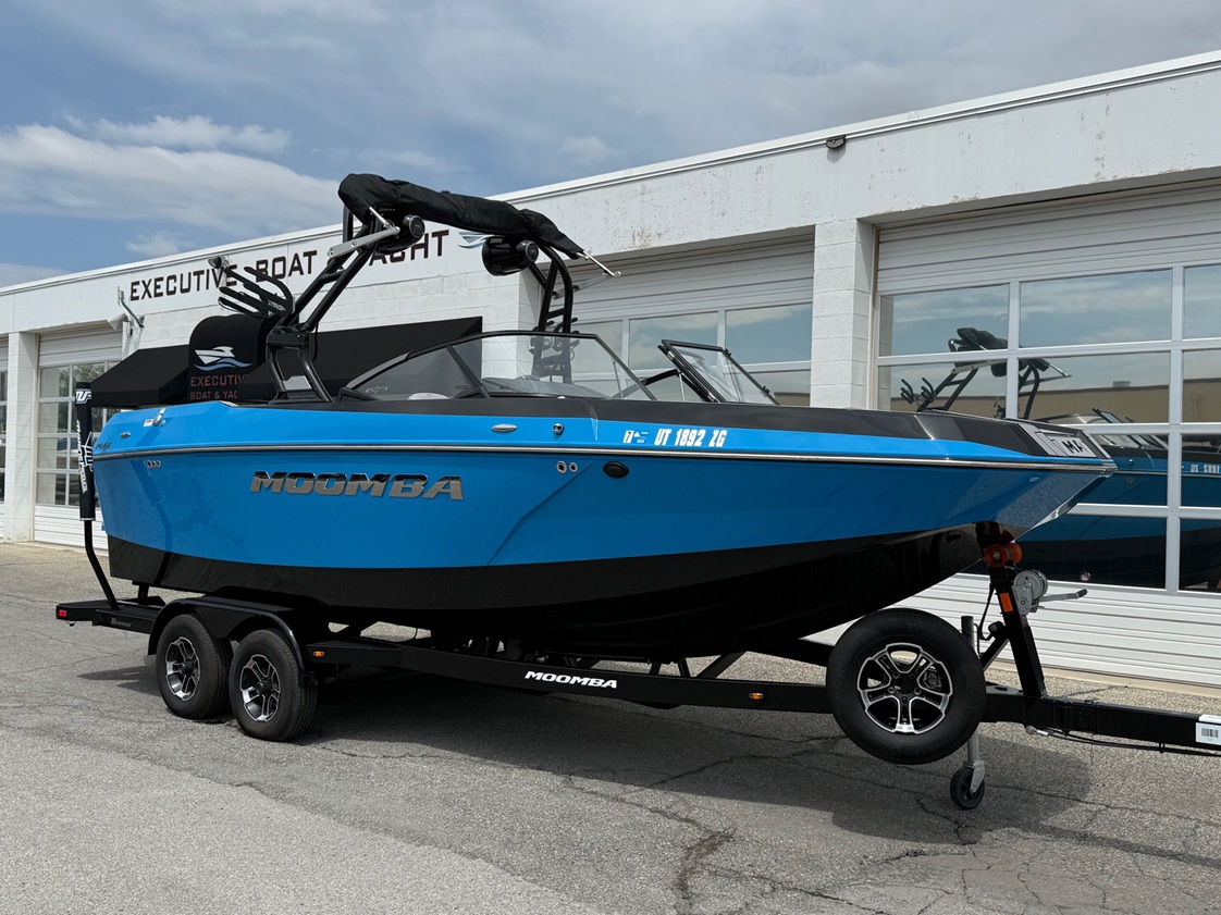 2024 Moomba Max Icon