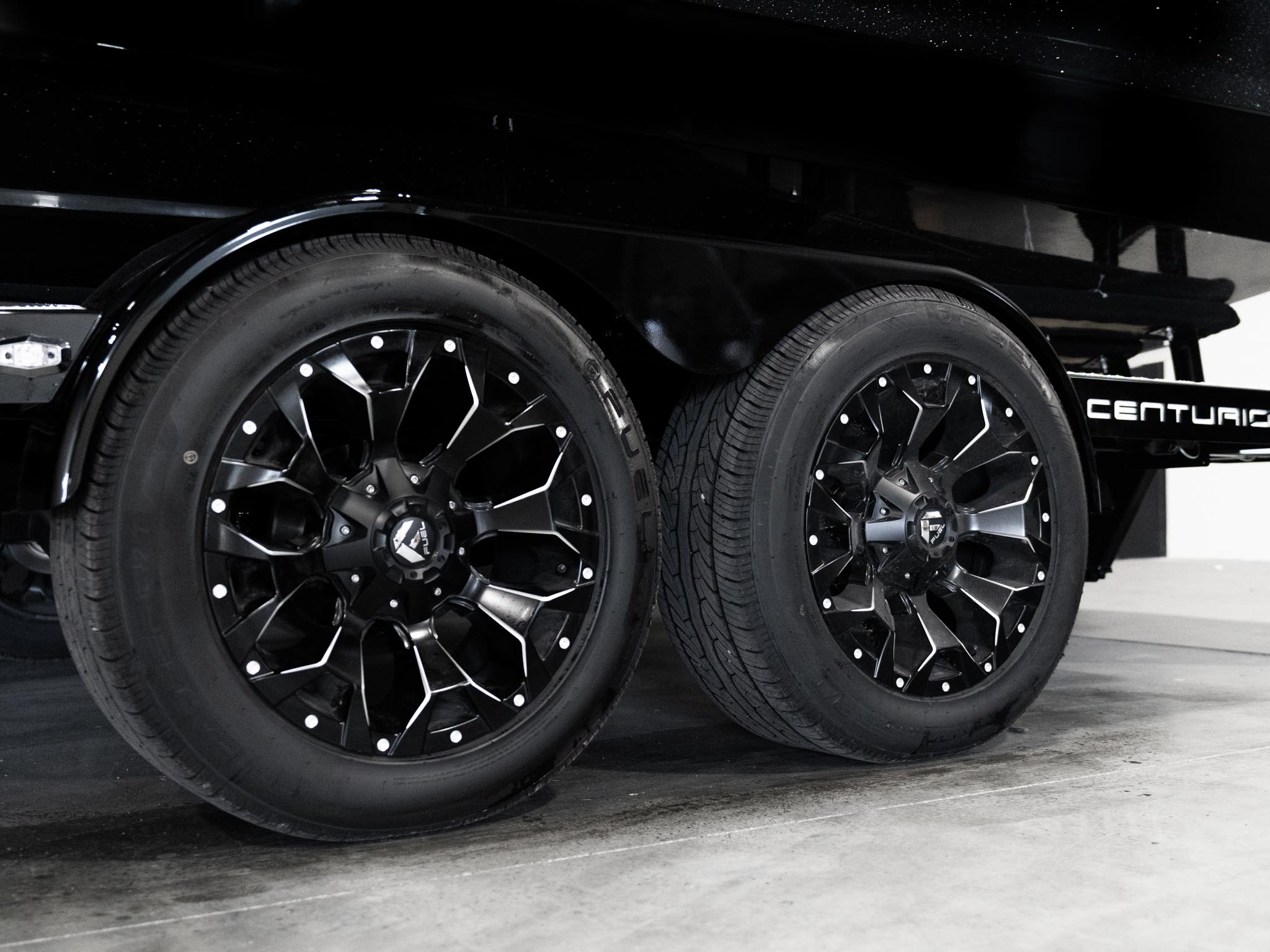2025 Centurion Fe23 &#8211; Black / Black Flake