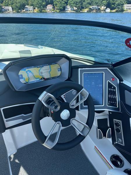 2023 MasterCraft X22