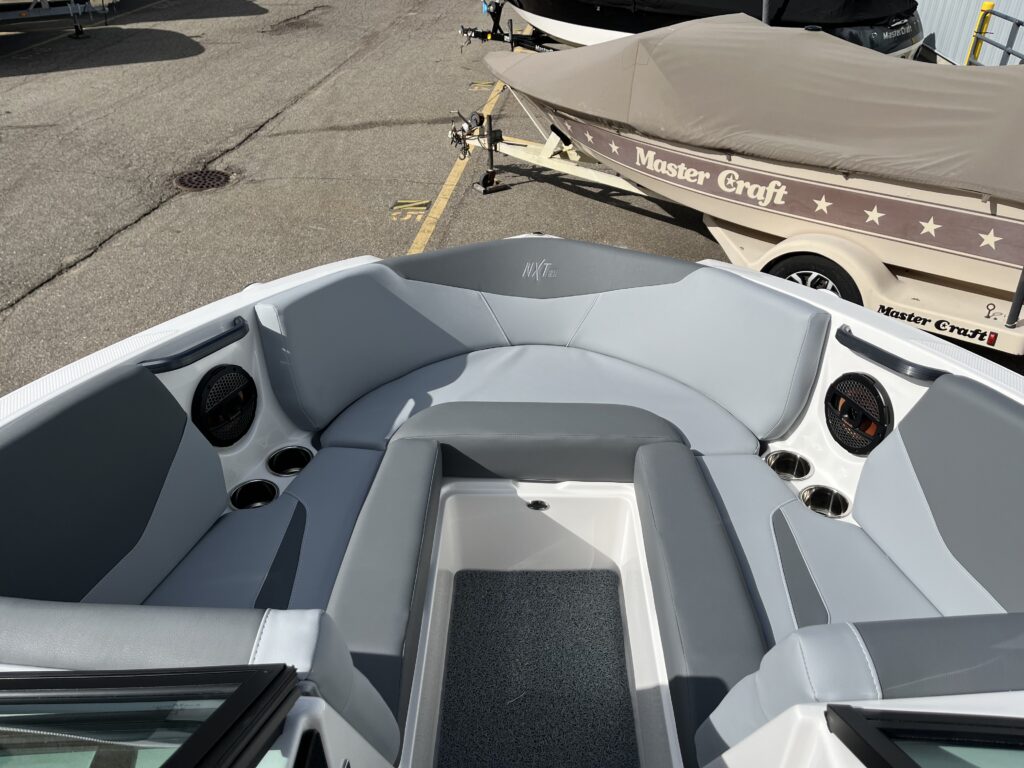 2024 MasterCraft NXT21