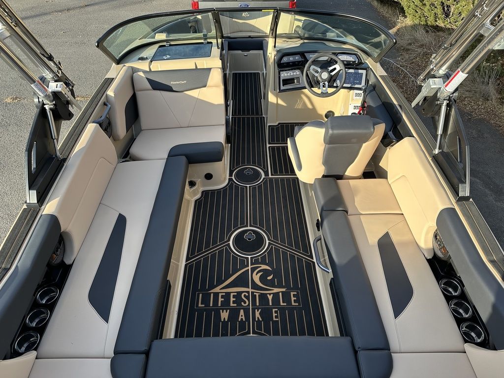 2024 MasterCraft NXT23