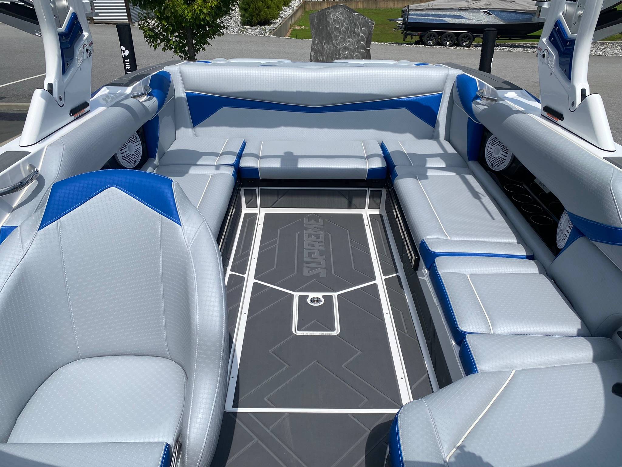2024 Supreme S240