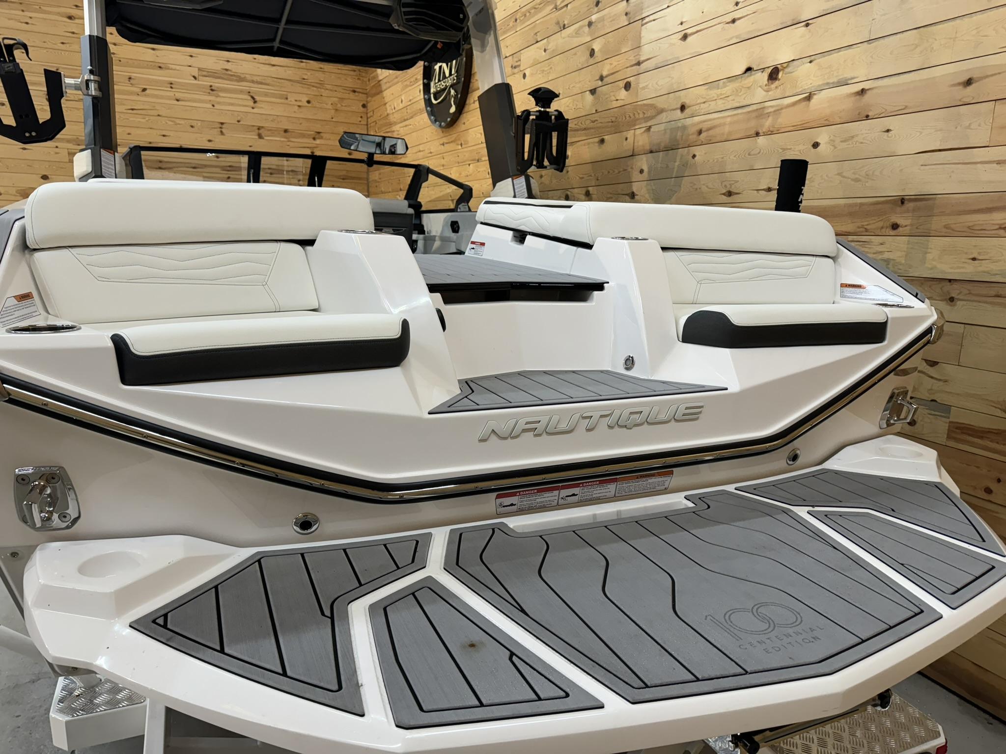 2025 Nautique G25 Icon