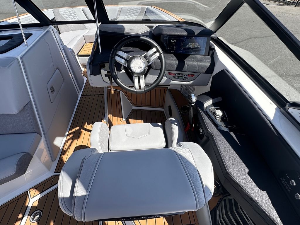 2024 Nautique Super Air Nautique G23
