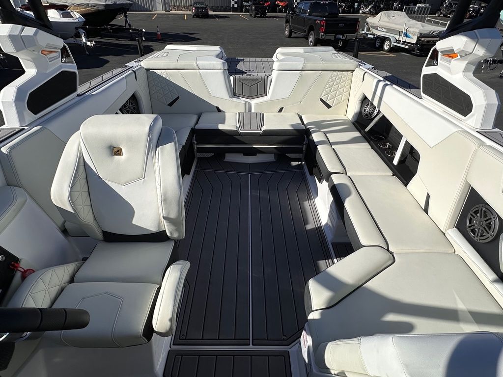2025 Nautique Super Air Nautique GS22