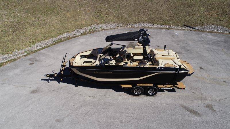 2025 Nautique G23