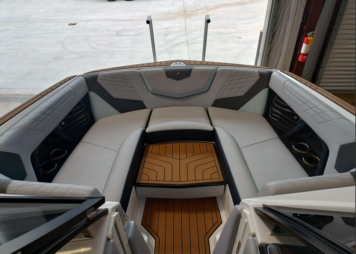 2021 Nautique Super Air Nautique G23