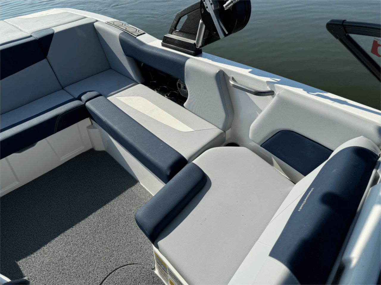 2022 MasterCraft NXT20