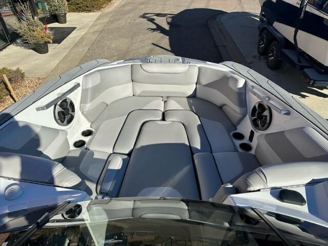 2017 Malibu M235 **Pending Deal**