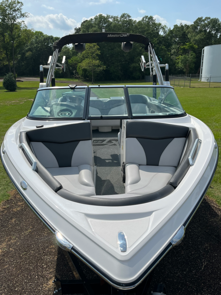 2020 Mastercraft XT23