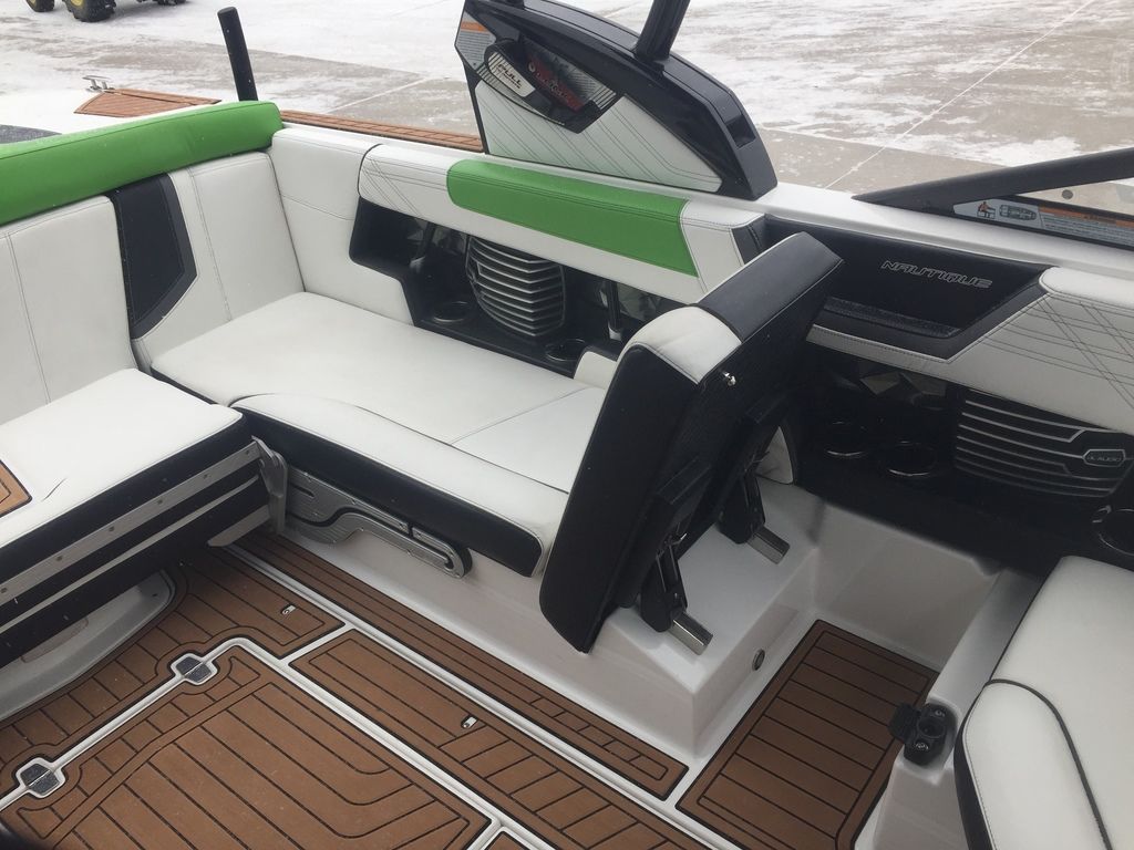 2016 Nautique Super Air Nautique G23